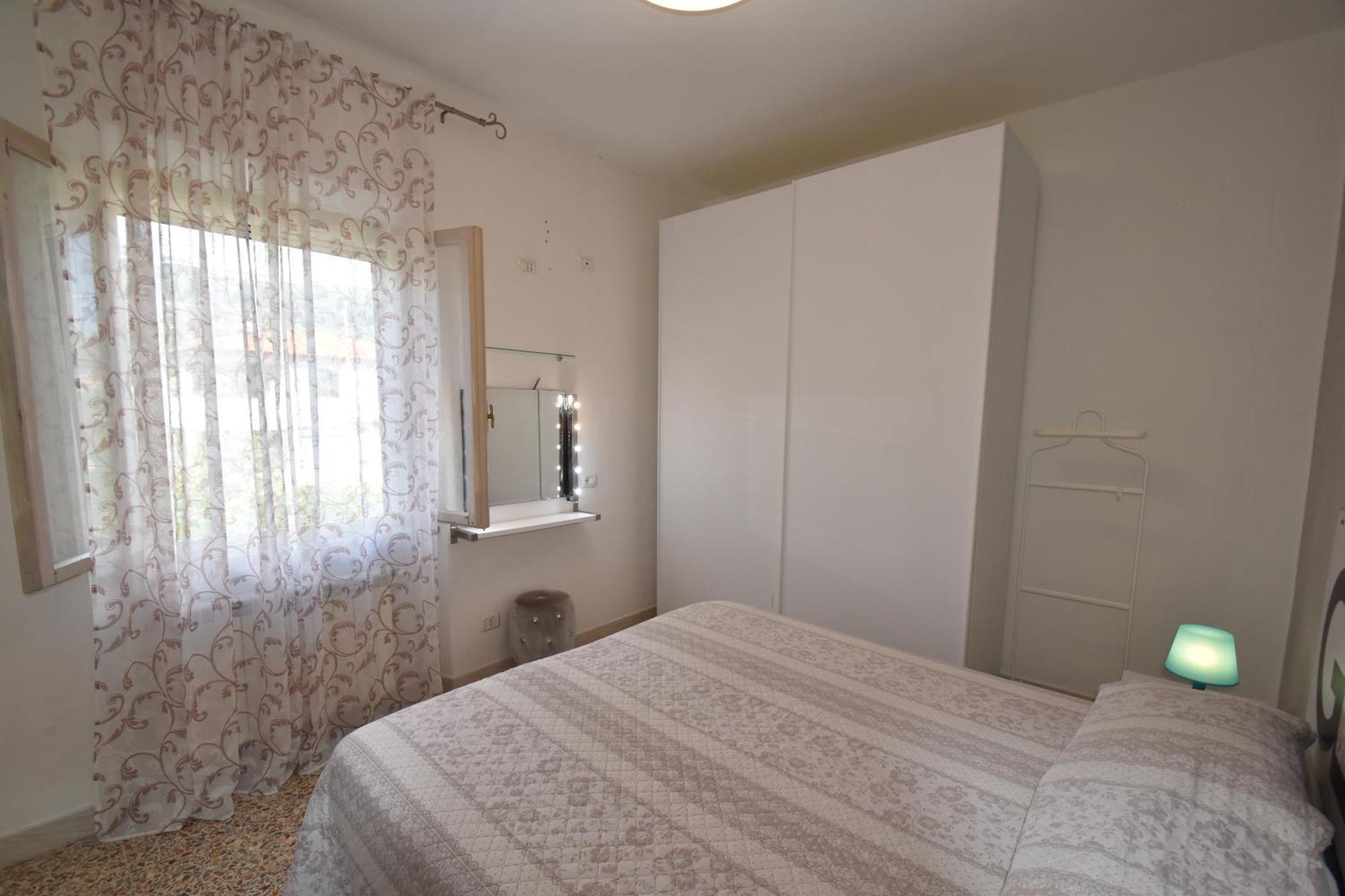 Appartamenti Oleandro - Giardini, Terrazze E Posti Auto Marina di Campo Exterior foto